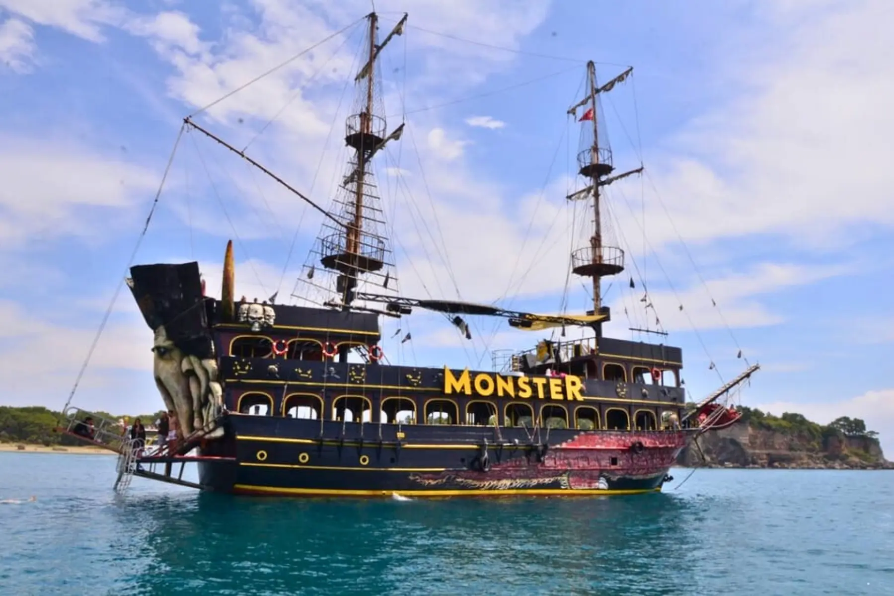 Kemer Pirate Boat Tour Party Boat