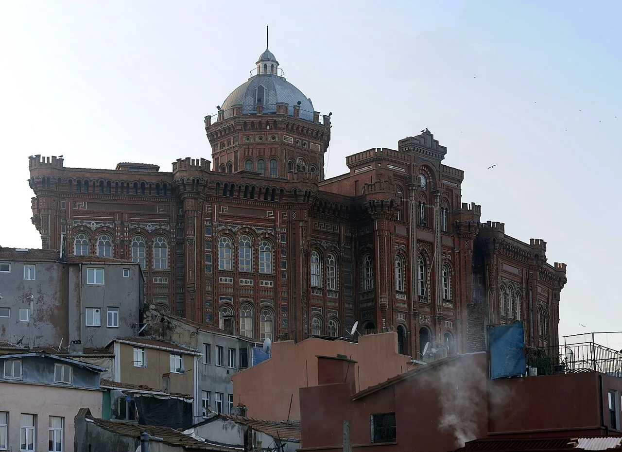 Daily Balat Walk from Istanbul – Synagogues, Churches & Tekfur Palace — photo 3