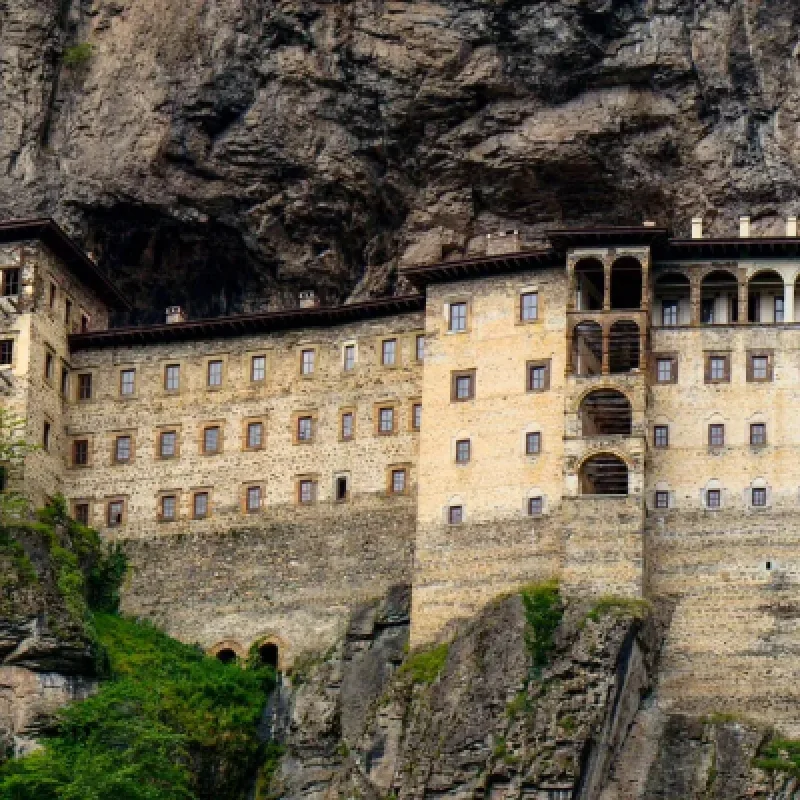9-Day Best of Eastern Turkey Tour – Nemrut to Sumela Monastery — photo 5
