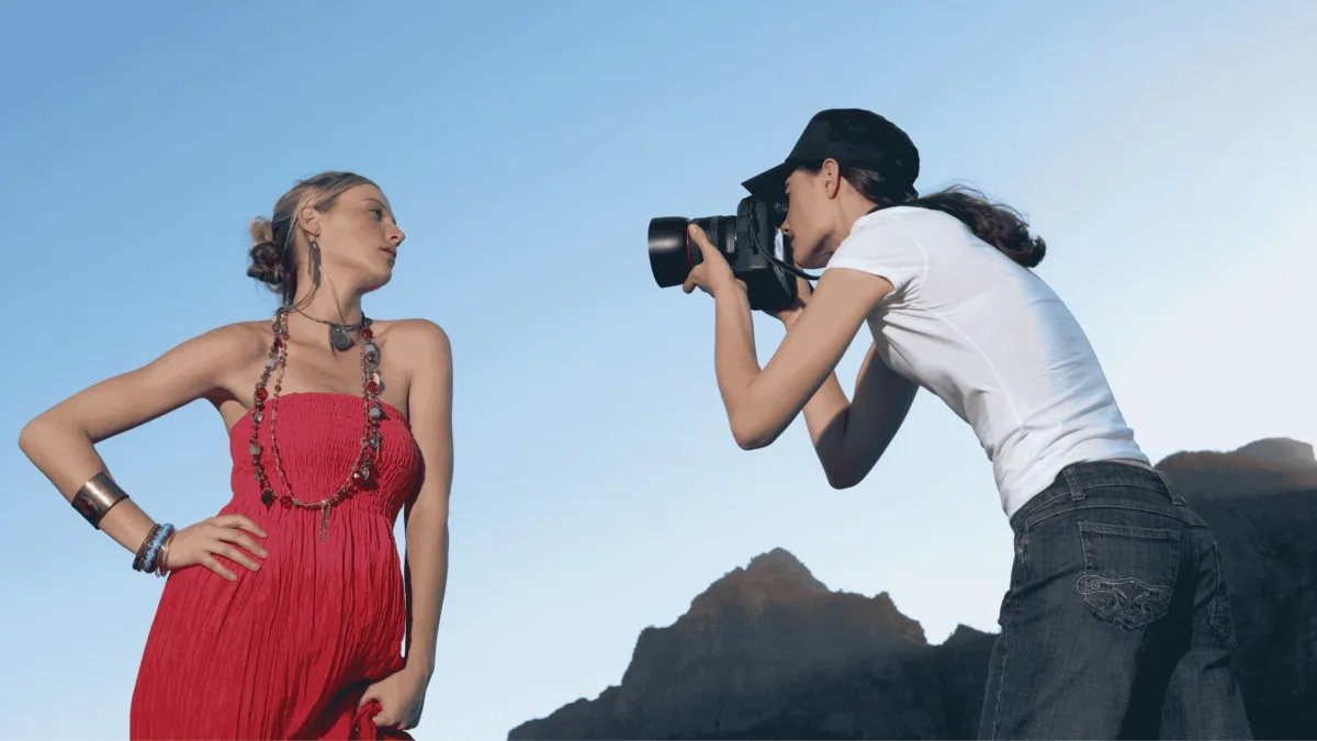 Photoshoot Day Tour from Cappadocia – Classic Car, Fairy Chimneys & Valleys