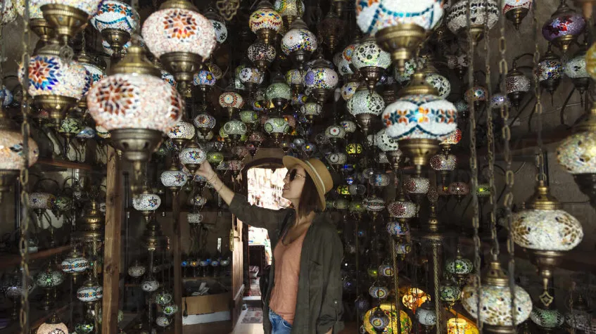 Daily Art & Shopping Tour from Cappadocia – Avanos Pottery & Ebru Art (Shared)