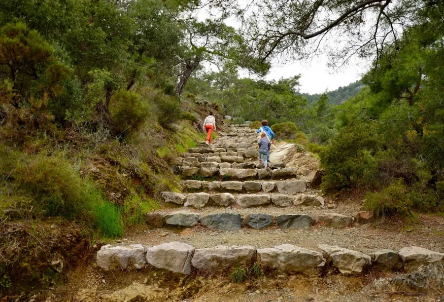 Chimaera (Yanartas) Flames Tour from Kemer (Shared) — photo 2