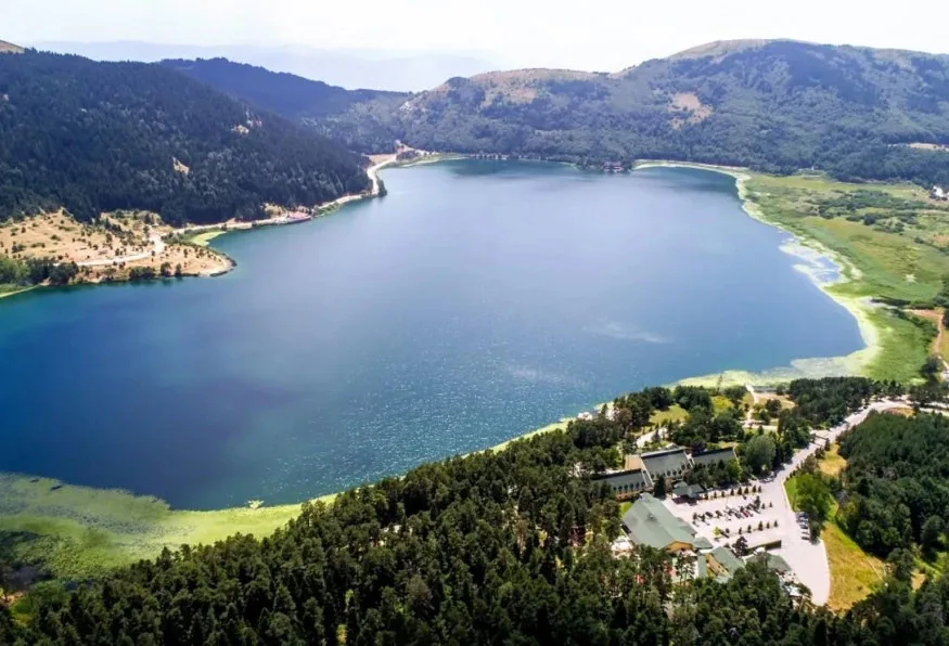 Daily Abant Lake Tour from Bolu – Paradise Lake & Village Market