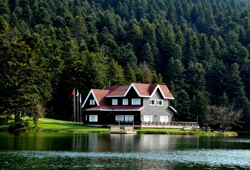 Daily Abant Lake Tour from Bolu – Paradise Lake & Village Market — photo 2