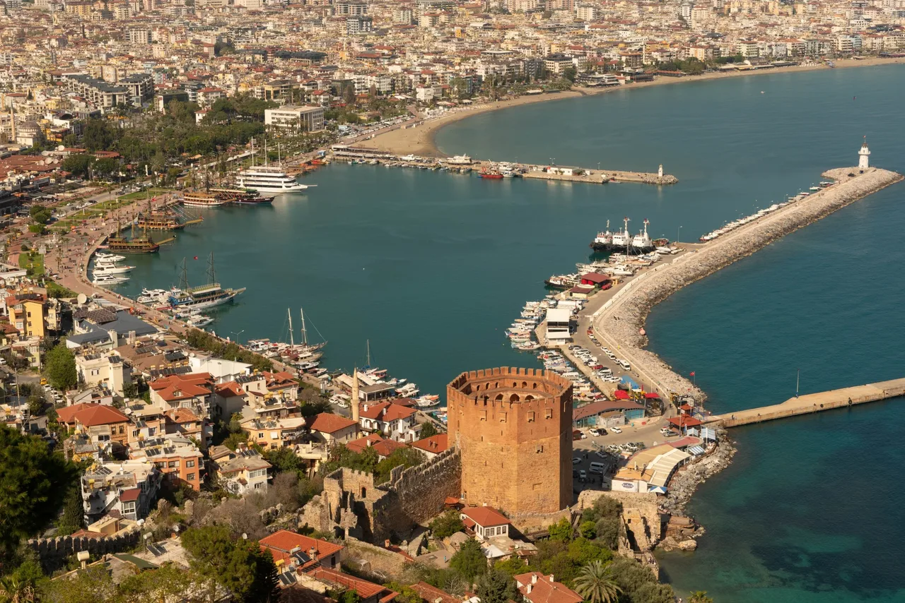 Alanya Cable Car & City Tour from Alanya – Damlatas Cave & Cleopatra Beach (Shared) — photo 13