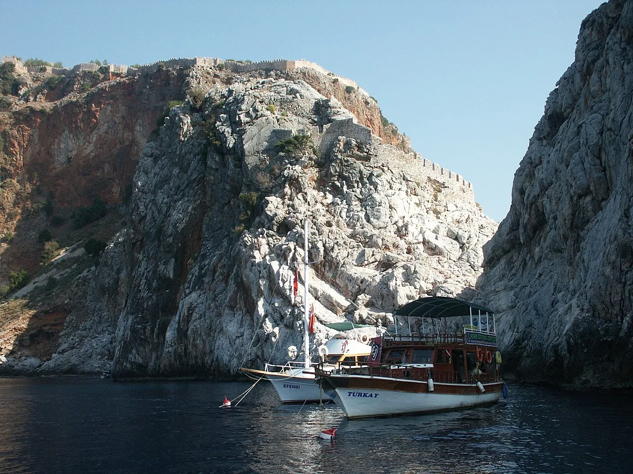 Scuba Diving Day Trip from Alanya – Two Mediterranean Dives — photo 6