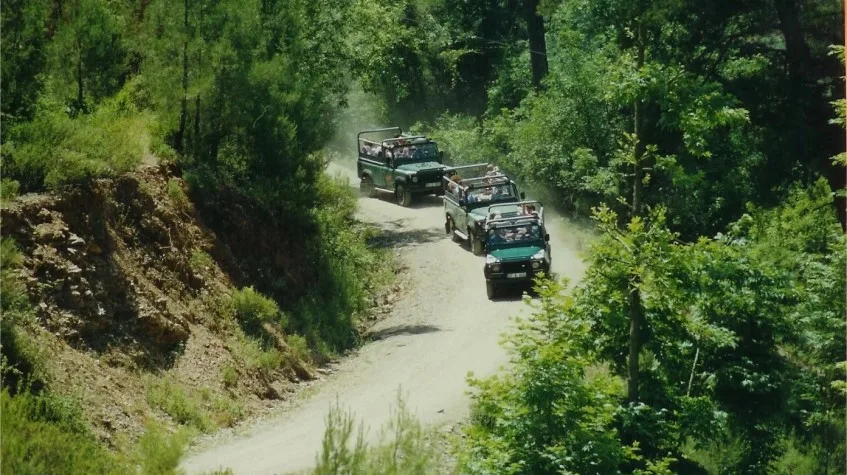 Jeep Safari Tour from Alanya – Taurus Mountains, Dim Valley & Dim River — photo 2