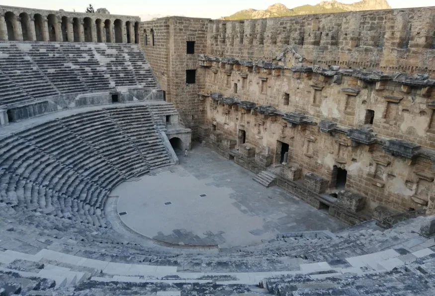 Aspendos & Perge Day Tour from Alanya with Manavgat Waterfall — photo 4