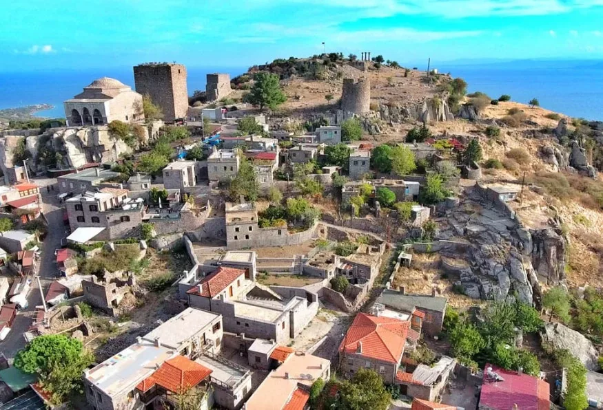 Daily Assos & Behramkale Tour from Bergama – Temple of Athena & Kadirga Bay — photo 2