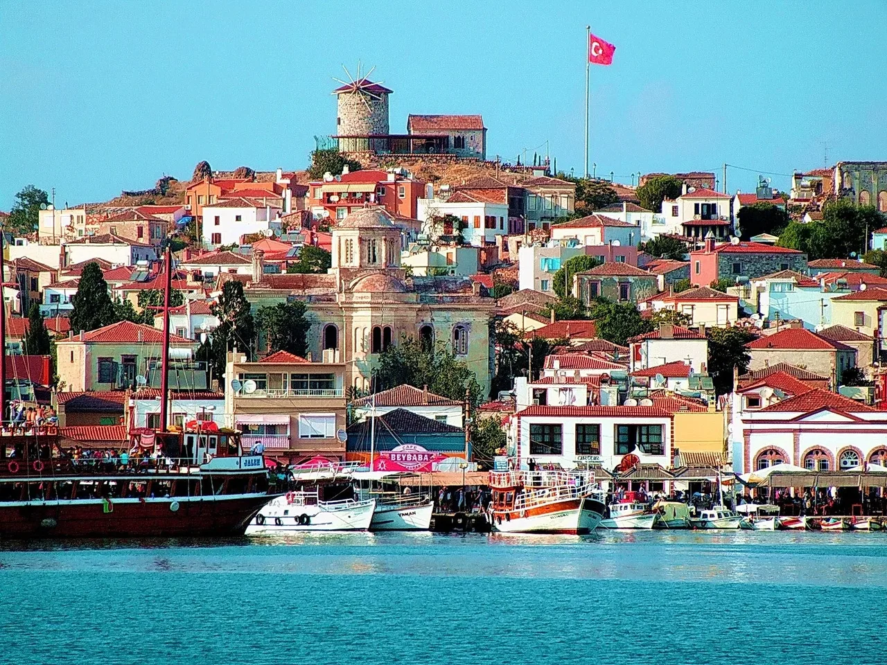 Daily Ayvalik Tour from Bergama – Cunda Island, Seytan Sofrasi — photo 2