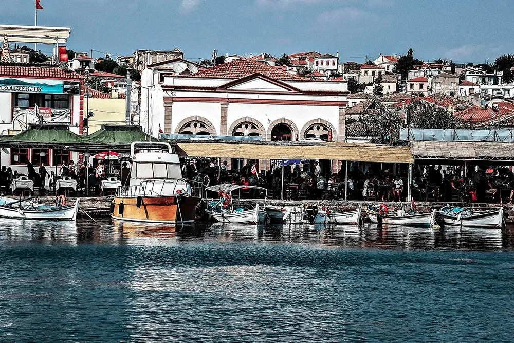 Daily Ayvalik Tour from Bergama – Cunda Island, Seytan Sofrasi — photo 10