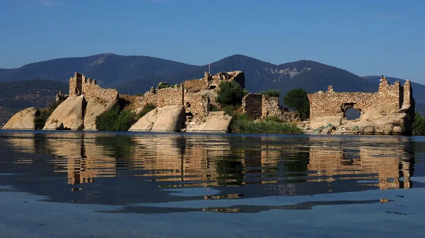 Daily Bafa Lake Tour from Cesme – Herakleia under Latmos & Birdlife — photo 6