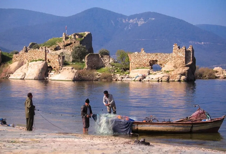 Daily Bafa Lake Tour from Mugla – Herakleia & Mount Latmos Day Trip — photo 6