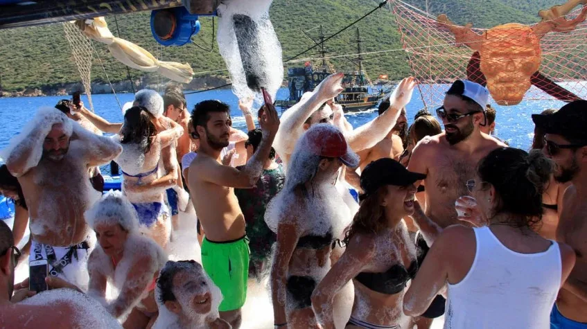 Daily Bodrum All Inclusive Boat Cruise Tour — photo 4