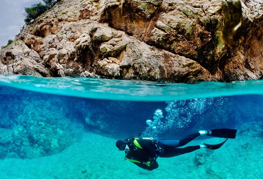 Daily Scuba Diving Tour from Didim – Boat Trip, Guided Dive & Lunch — photo 4