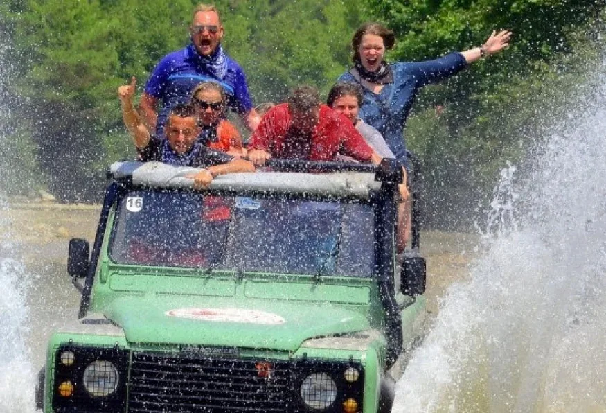 Daily Bodrum SUV Off-Road Safari from Didim – Etrim Village & Kargicik Bay — photo 2