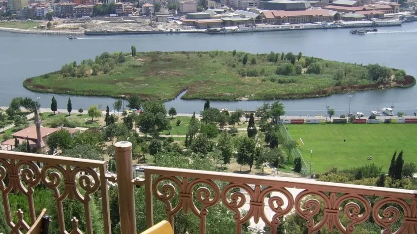 Daily Cable Car & Bosphorus Tour from Istanbul – Pierre Loti & City Walls — photo 3