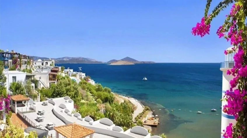 Daily Cesme & Alacati Tour from Selcuk