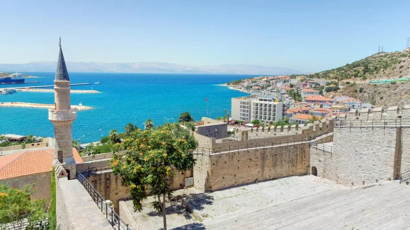 Daily Cesme Tour from Aydin – Alacati Old Town, Cesme Castle & Marina — photo 8