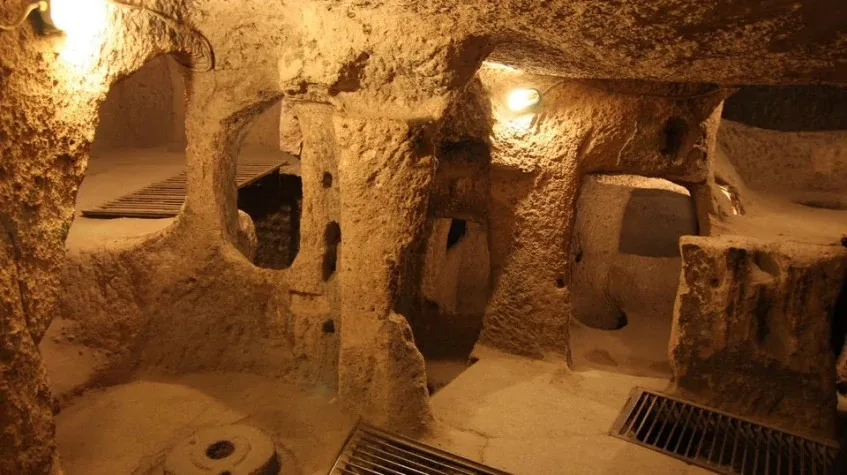 Derinkuyu Underground City & Ihlara Valley Day Tour from Kayseri