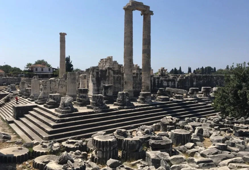 Daily Didyma, Miletus & Priene Tour from Selcuk – Temple of Apollo — photo 3