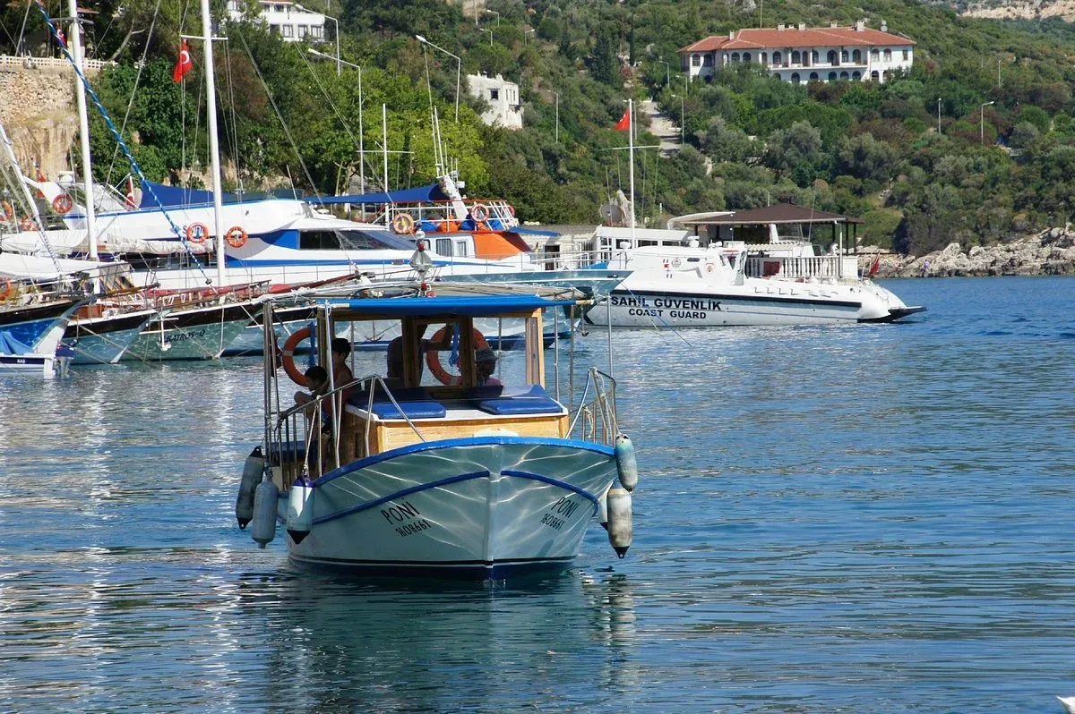 Daily Fethiye Tuesday Market Tour from Dalyan – Paspatur & Kayakoy (Shared) — photo 14