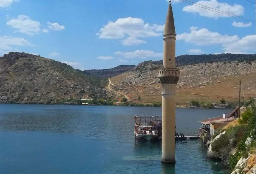 Daily Halfeti Tour from Sanliurfa – Sunken Village & Rumkale — photo 3