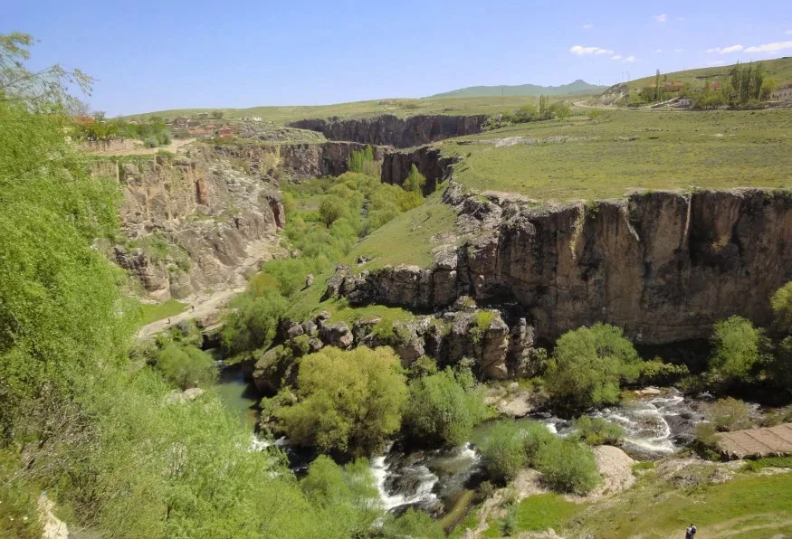 Daily Ihlara Valley Tour from Nevsehir – Cave Churches & Melendiz River (Private) — photo 2