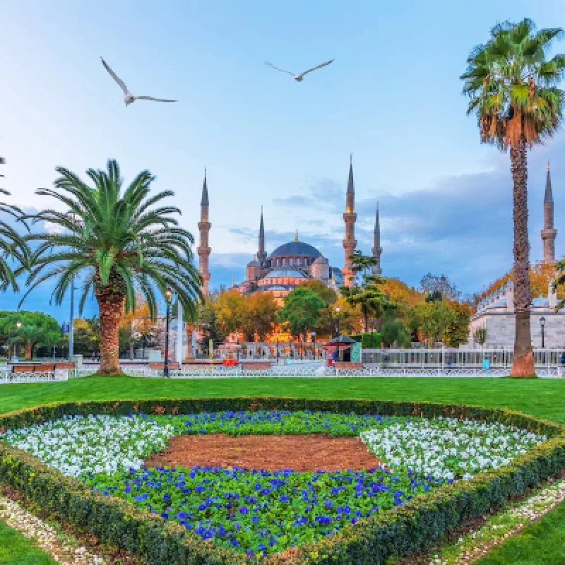 Daily Istanbul Tour from Ankara – Topkapi Palace, Blue Mosque & Bazaar