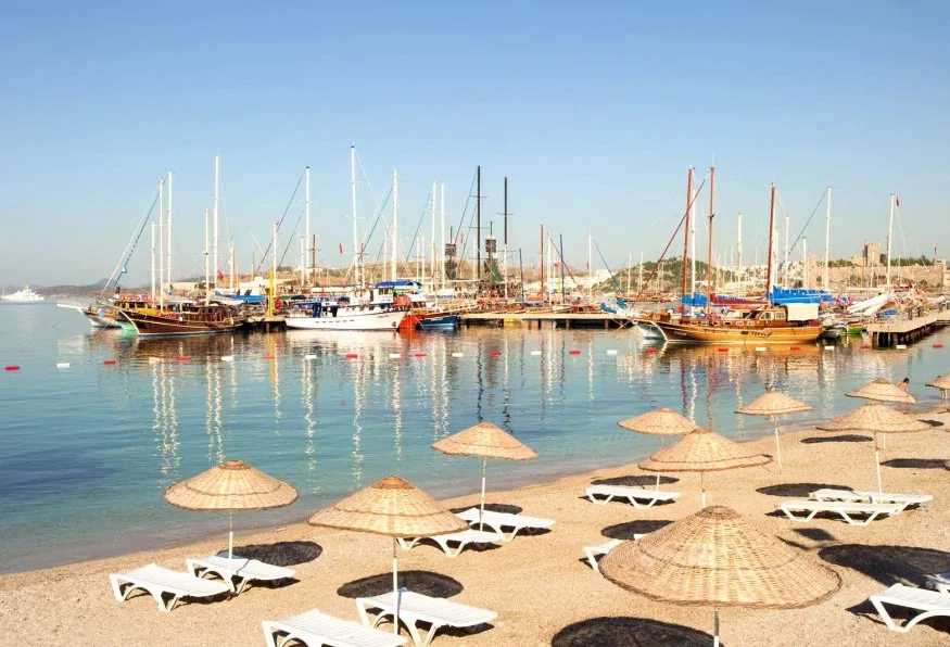 Daily Istanbul Tour from Bodrum by Flight – Topkapi Palace & Blue Mosque — photo 6