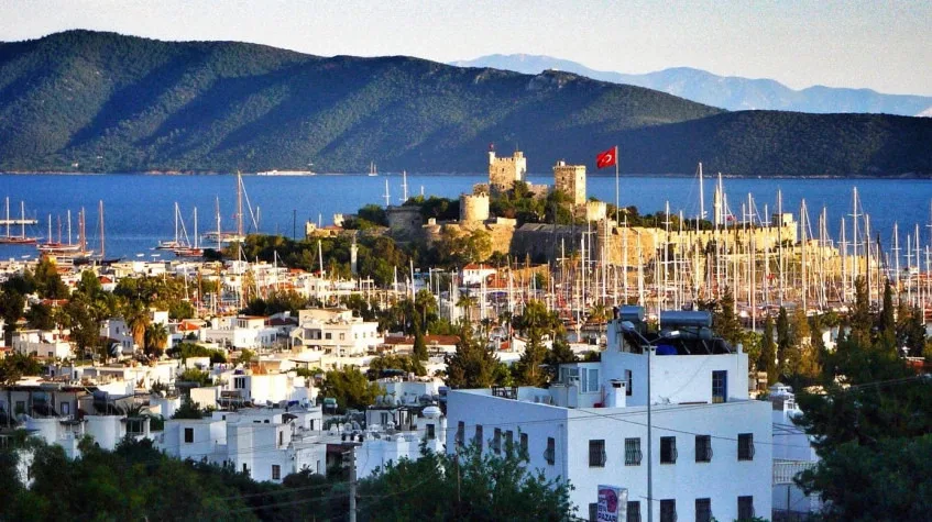 Daily Istanbul Tour from Bodrum by Flight – Topkapi Palace & Blue Mosque — photo 7