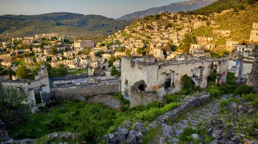 Daily Kayakoy Ghost Village Tour from Oludeniz – Abandoned Greek Houses