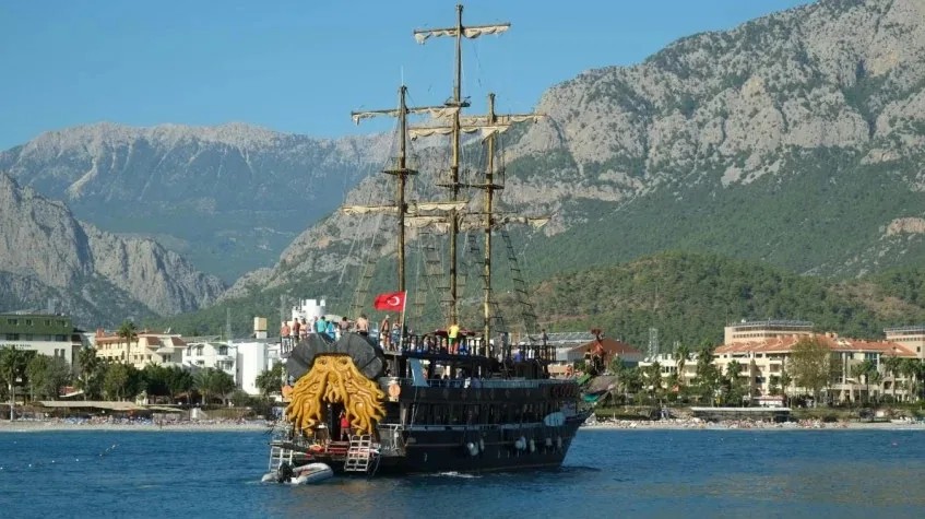 Daily Kemer Boat Tour from Belek – Bays, Lunch & Swimming — photo 6