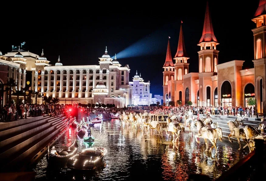 Daily Land of Legends Theme Park Tour from Belek – Aqua World & Dolphins — photo 4