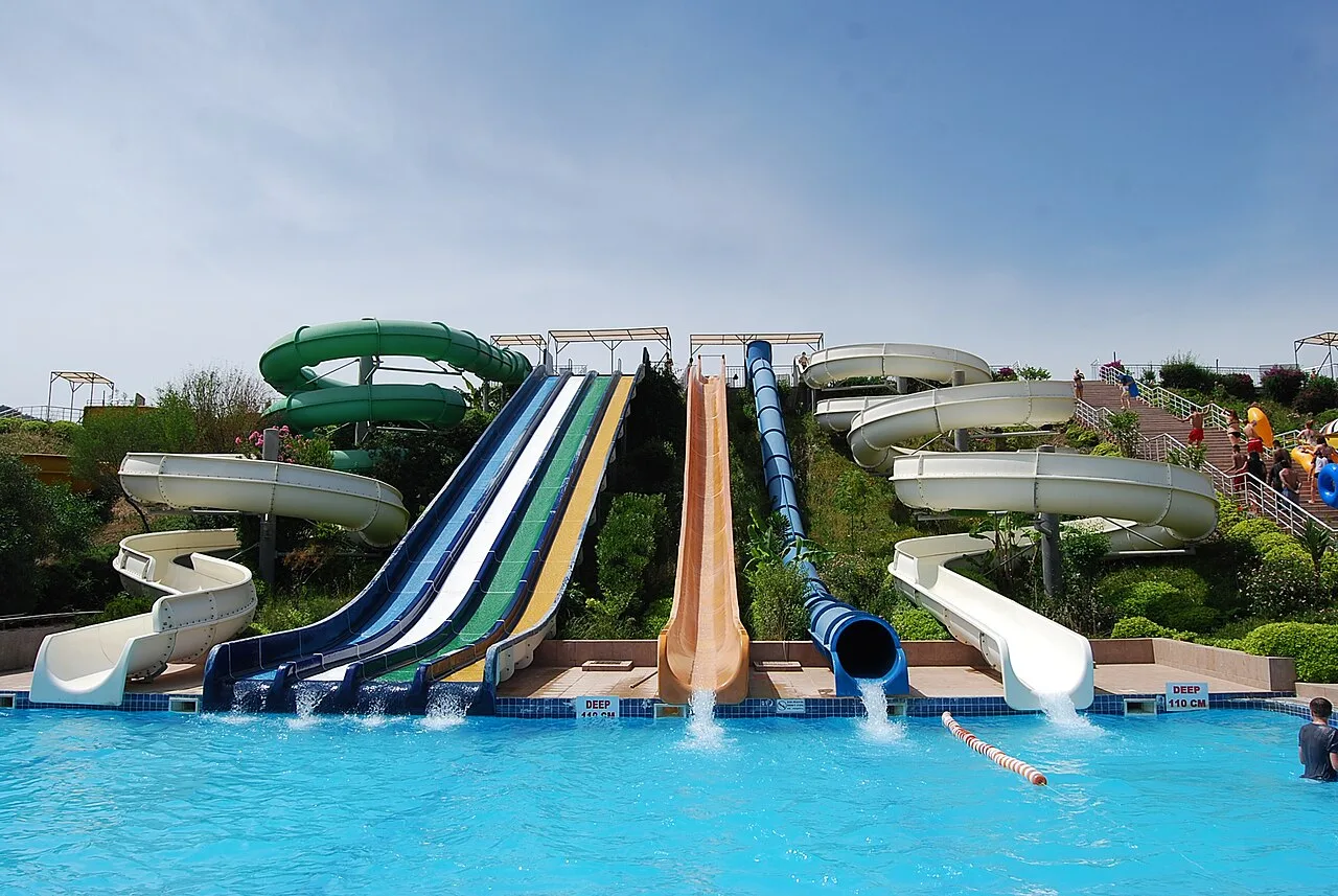 Aqua Dream Waterpark Day Trip from Marmaris – Slides, Wave Pool & Foam (Private) — photo 4