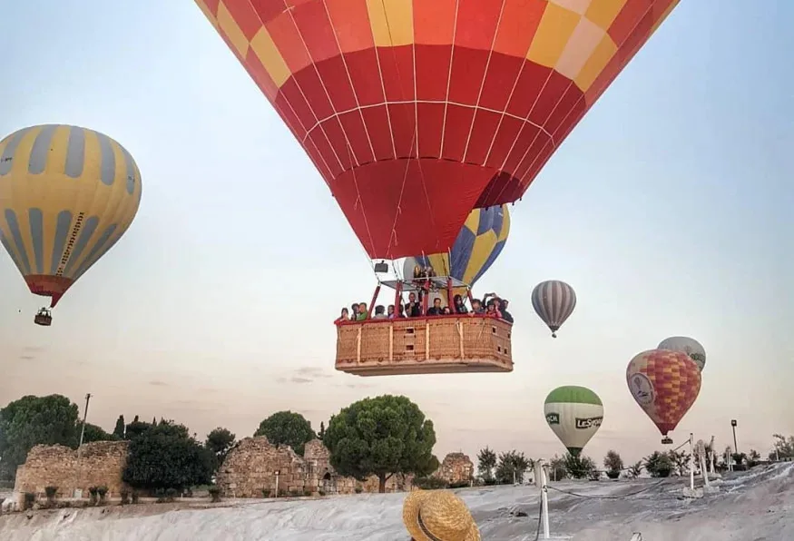 Pamukkale Hot Air Balloon Day Tour from Marmaris – Sunrise & Terraces