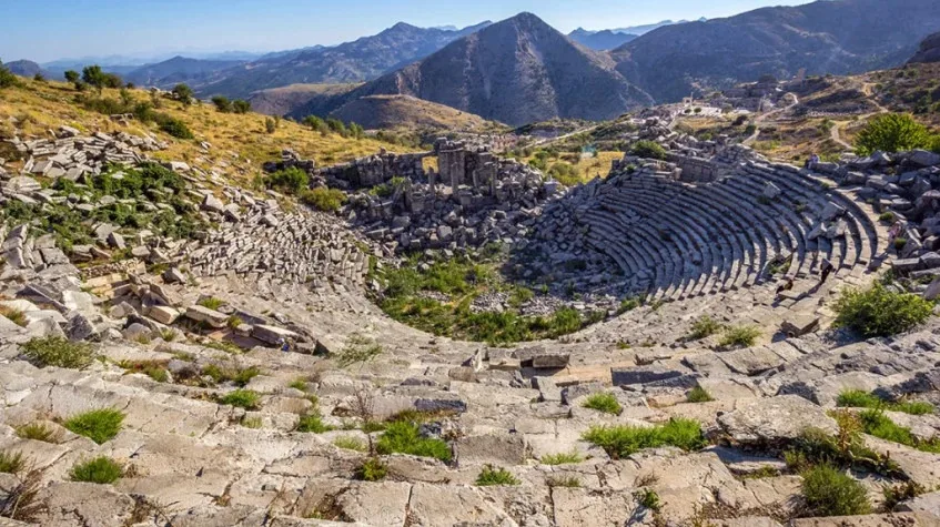 Pamukkale & Salda Lake Day Trip from Marmaris – Hierapolis White Tour (Shared) — photo 3