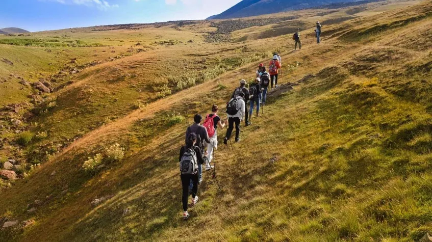 Daily Aladaglar Mountain Trekking Tour from Kayseri – Alaca Yayla Hike