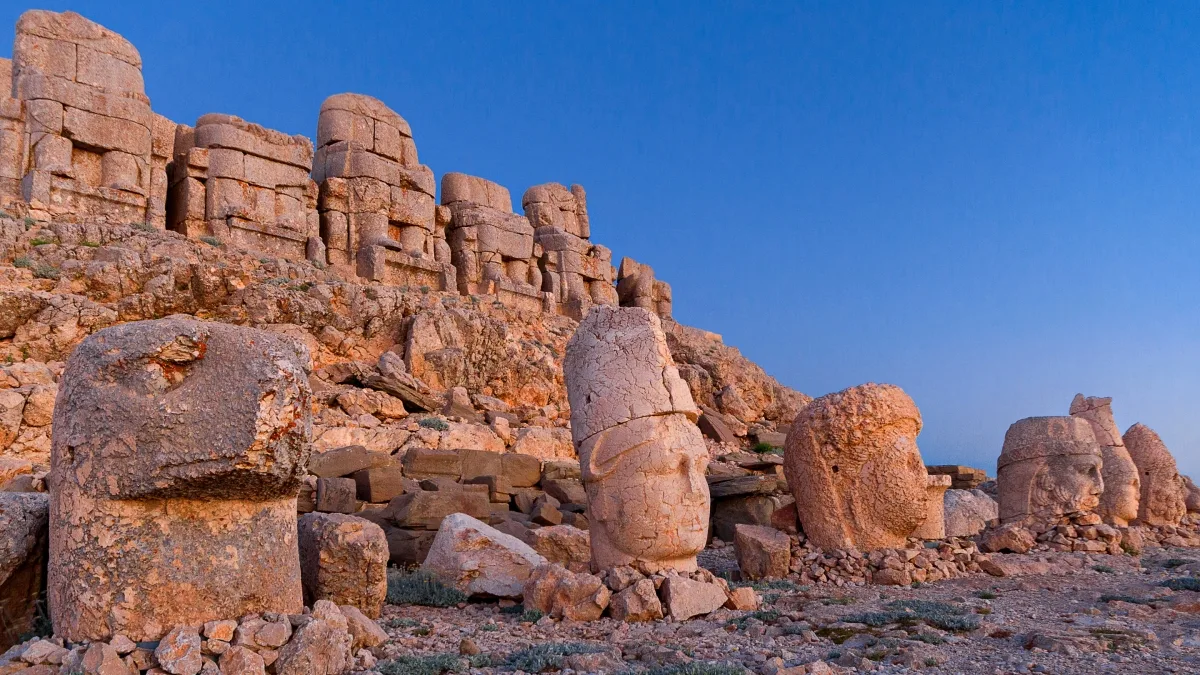 Daily Mount Nemrut Sunrise Tour from Adıyaman — photo 4