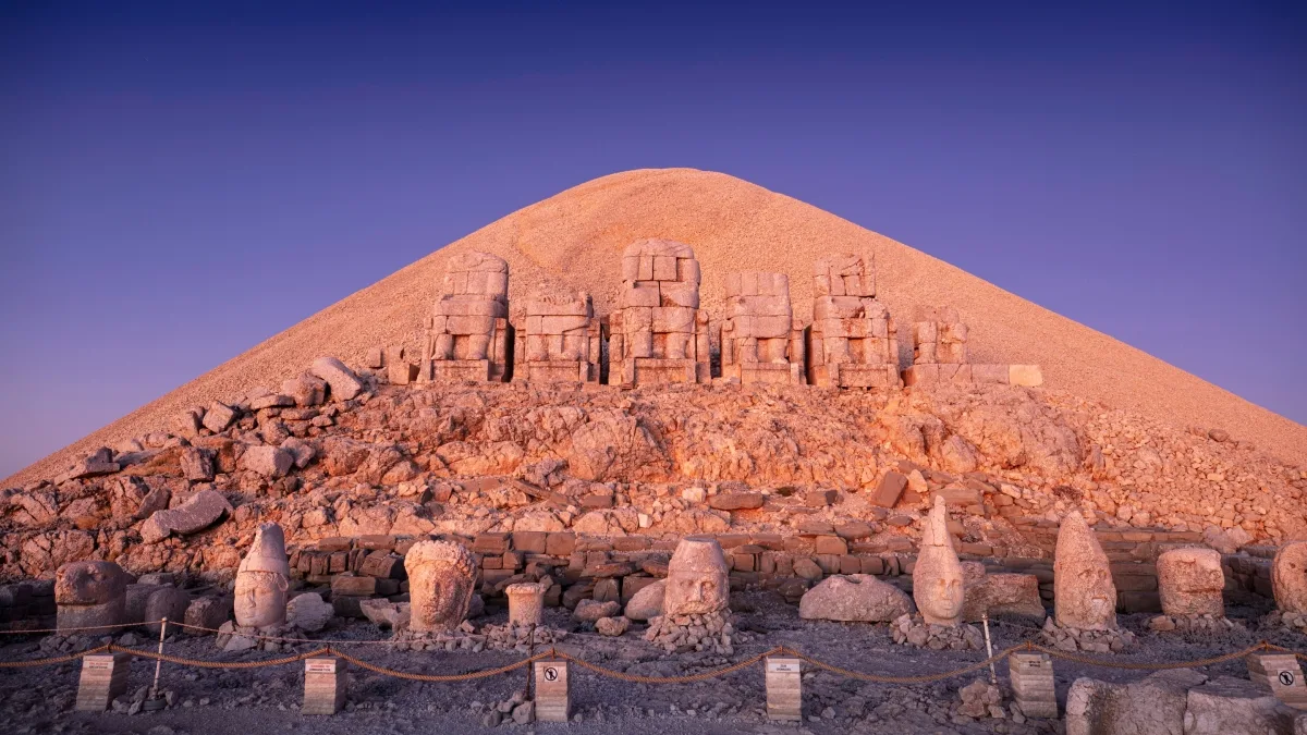 Daily Mount Nemrut Sunrise Tour from Adıyaman — photo 5