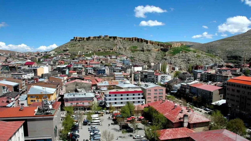 Daily North Bayburt Tour — photo 3