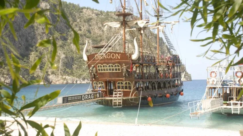 Daily Oludeniz Boat Cruise from Fethiye – Blue Lagoon & Butterfly Valley — photo 5