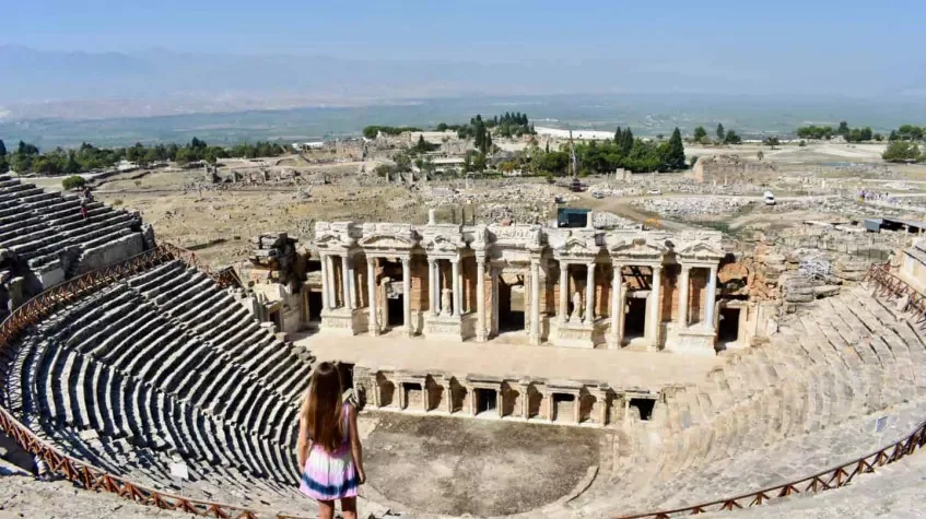 Daily Pamukkale Tour from Kusadasi – Travertines & Hierapolis (Private)