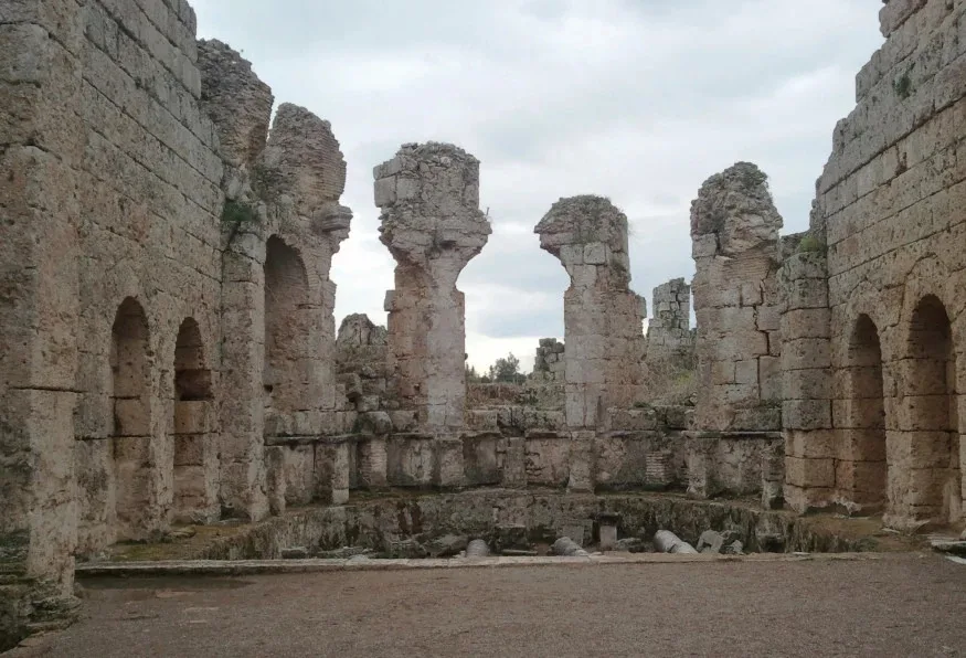 Daily Perge, Aspendos & Side Tour from Belek – Ancient Cities of Pamphylia (Shared) — photo 3