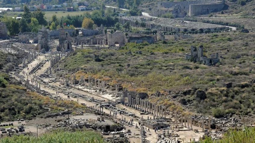 Daily Perge, Aspendos & Side Tour from Belek – Ancient Cities of Pamphylia (Shared) — photo 4