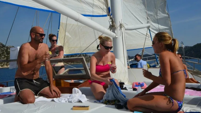Boat Hire from Marmaris for 4 to 10 People – Swim Stops & BBQ Lunch — photo 3