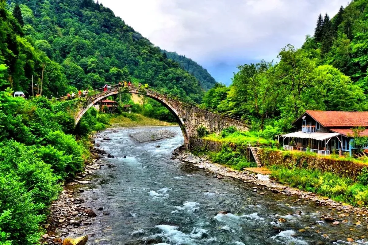 Daily Rize, Borçka & Karagöl Tour
