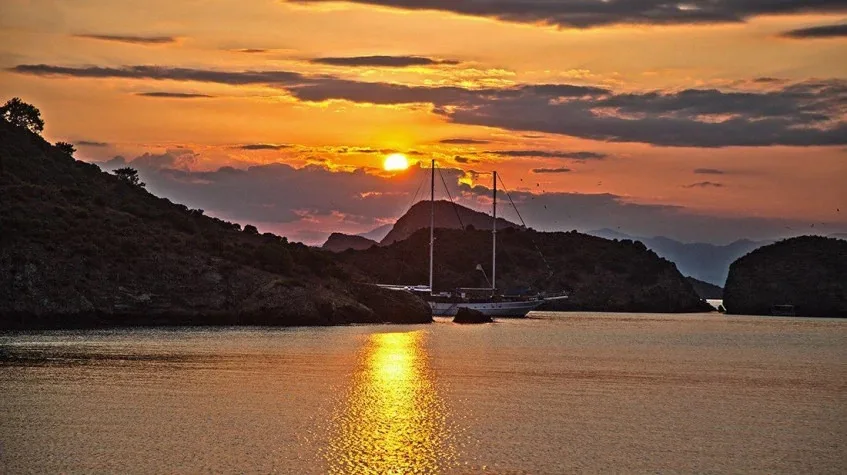 Daily Sunset Moonlight Cruise from Oludeniz – Gemile Island & BBQ Dinner — photo 2