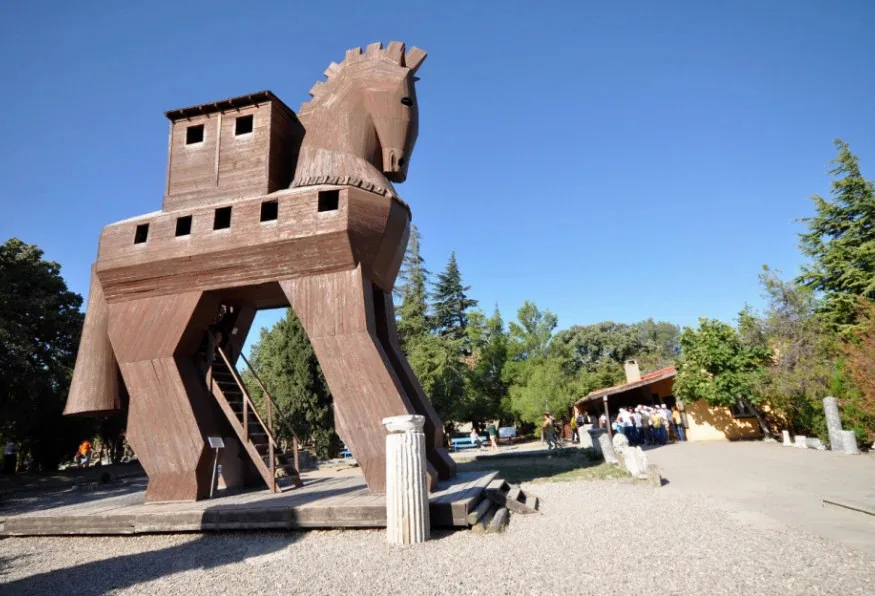 Daily Troy Tour from Canakkale – Ancient City of Troy & Wooden Horse — photo 4