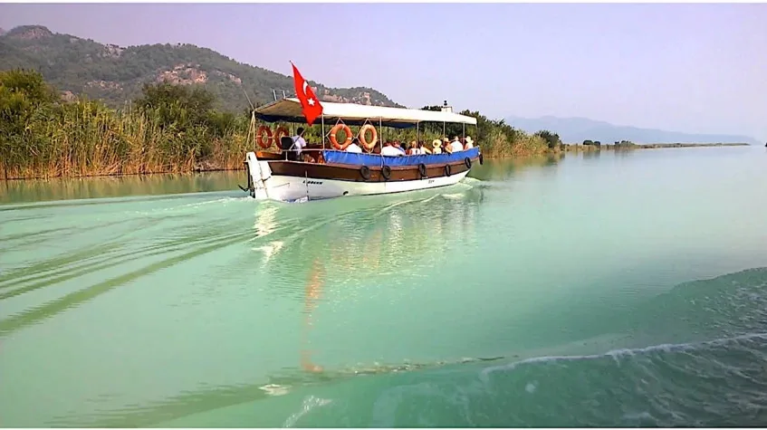 Daily Turtle Clinic Tour from Dalyan – Iztuzu Beach & Mud Baths (Shared) — photo 4